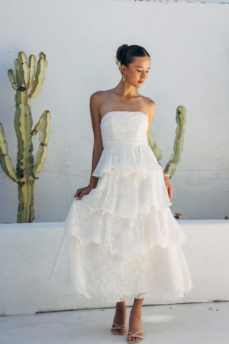 Invisible-Back Tiered Floral Midi