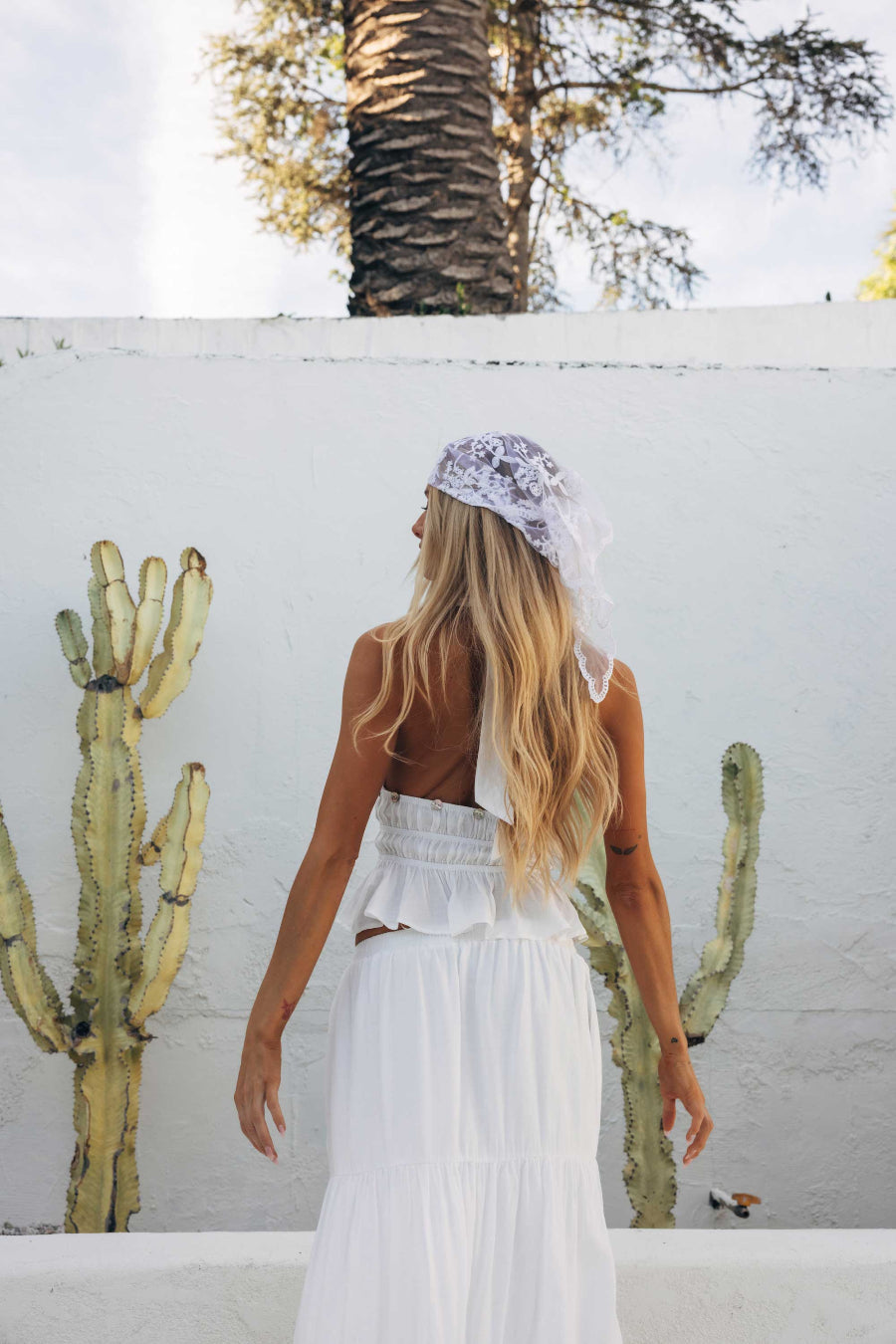 Mid-Drift Elastic Ruching Shell Halter