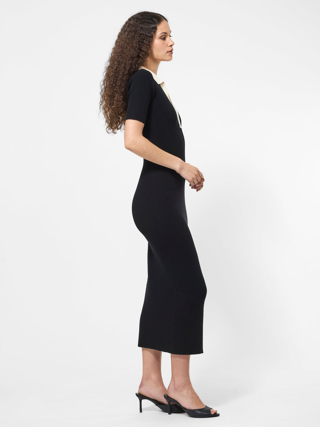 ‌Ribbed V-Neck Bodycon Dress