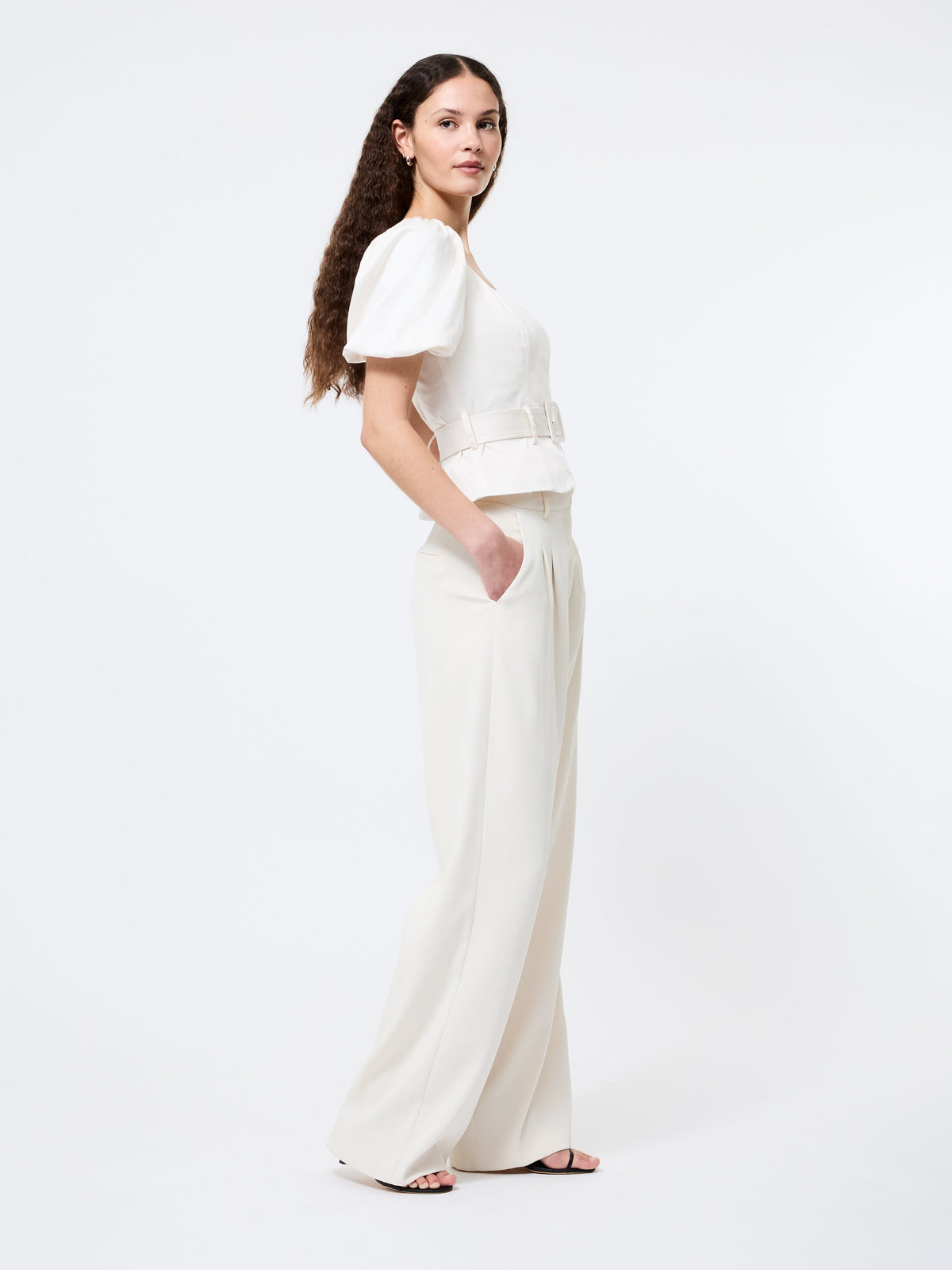 ‌Puff Sleeve Belted Top