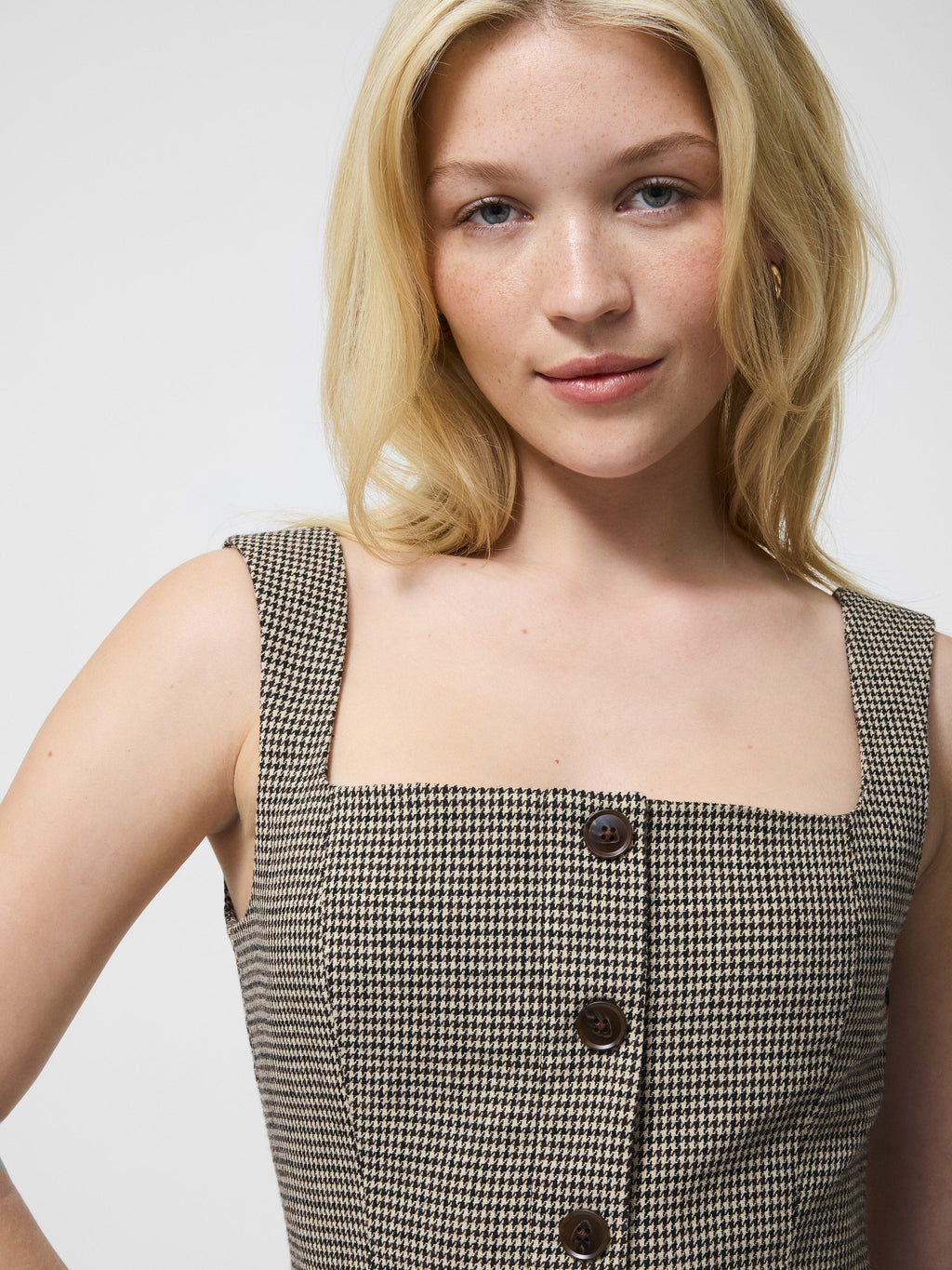 ‌Houndstooth Button-Up Top