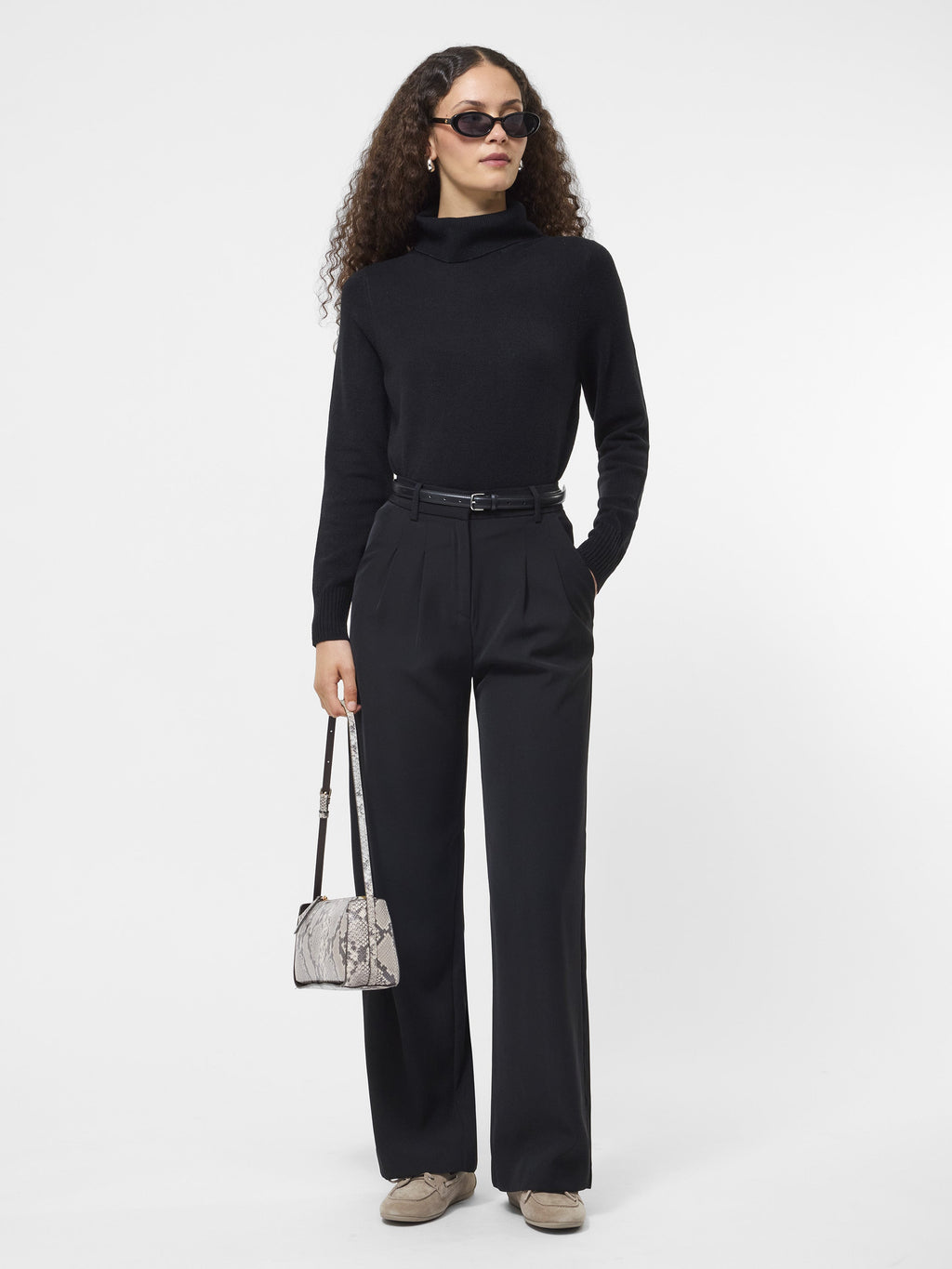 Elegant Wide Leg Trousers