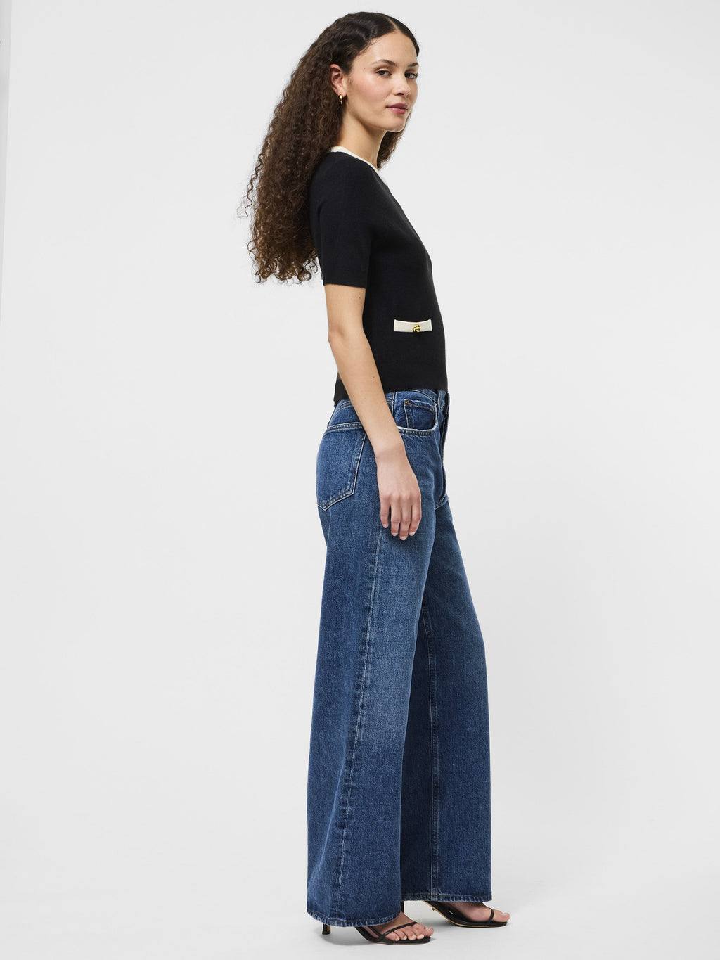 Elegant Short Knit Top