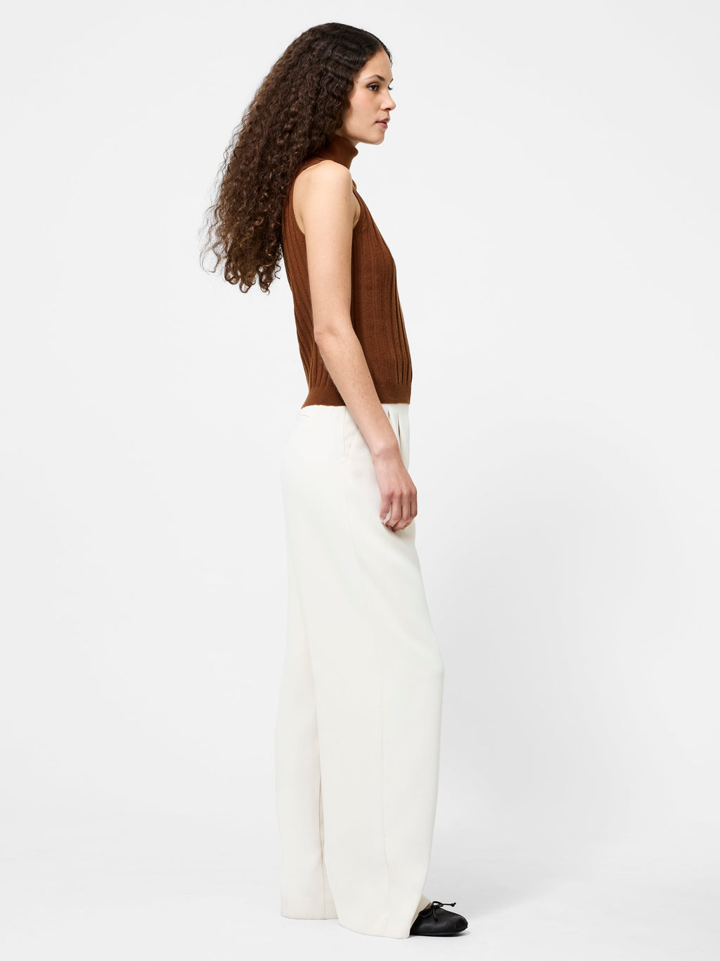 Sleek Sleeveless Turtleneck Sweater