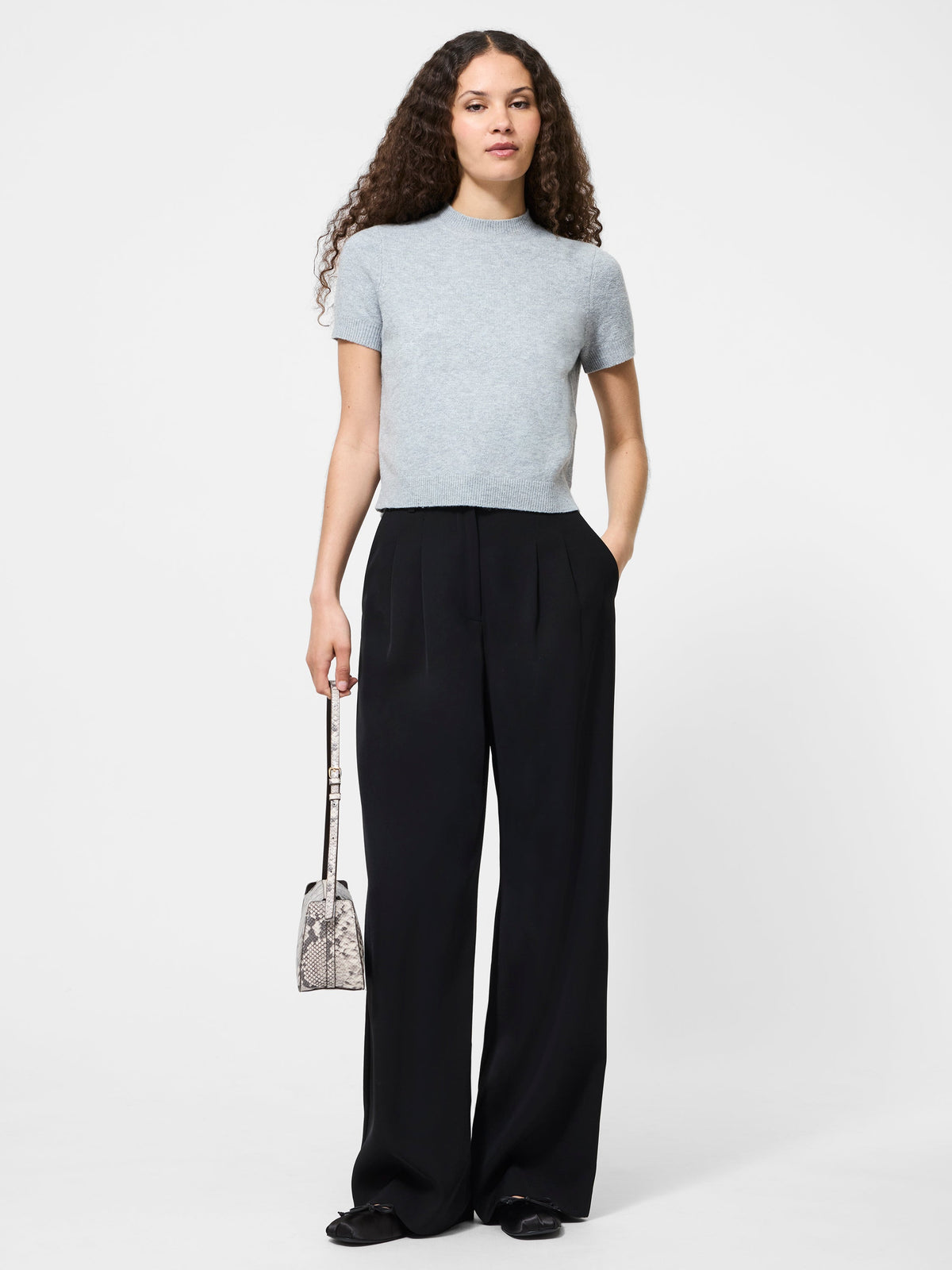 Relaxed Cropped Mock Neck Knit