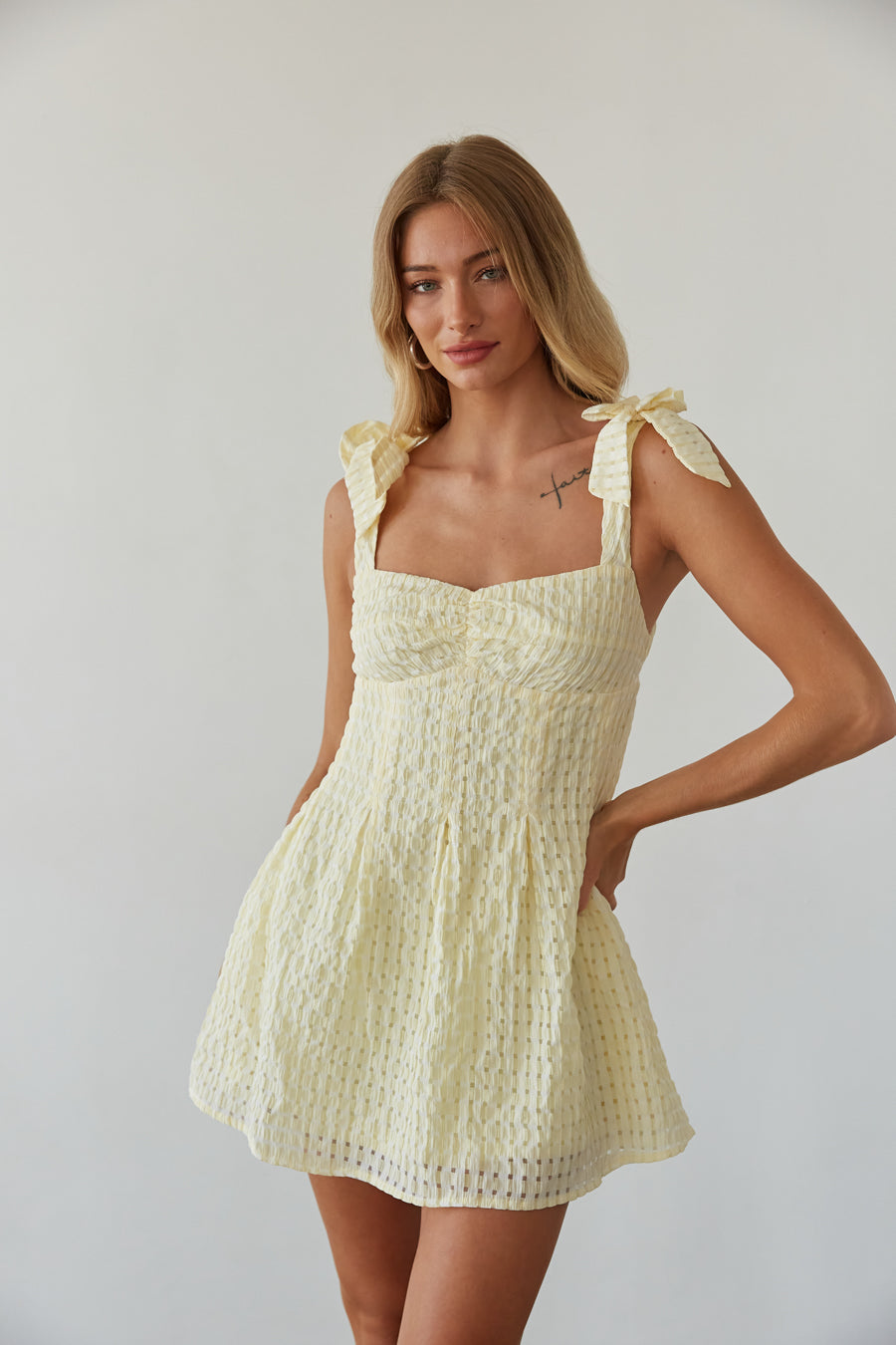 White Gingham Bow Mini