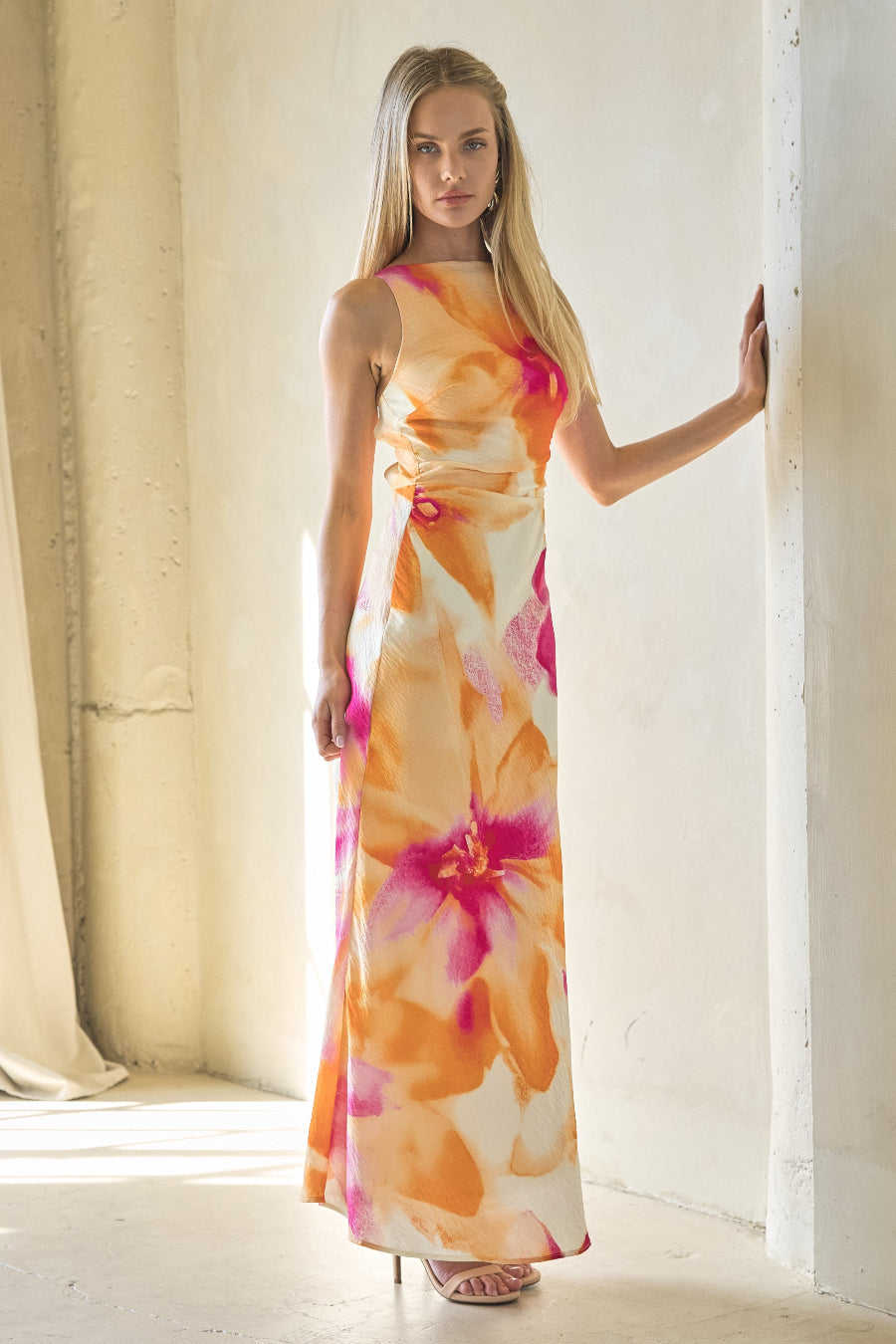Ruched-Side Invisible Maxi