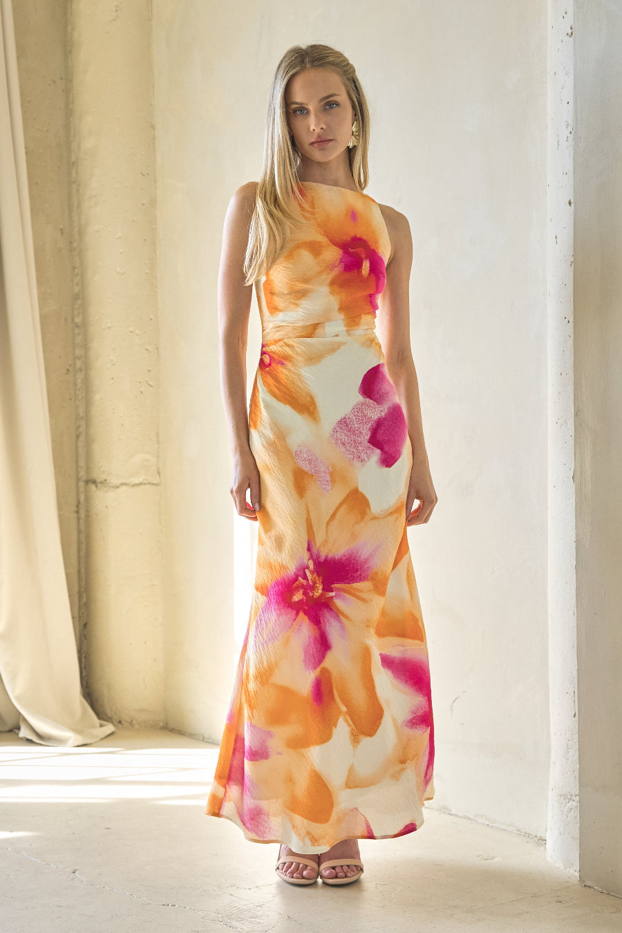Ruched-Side Invisible Maxi