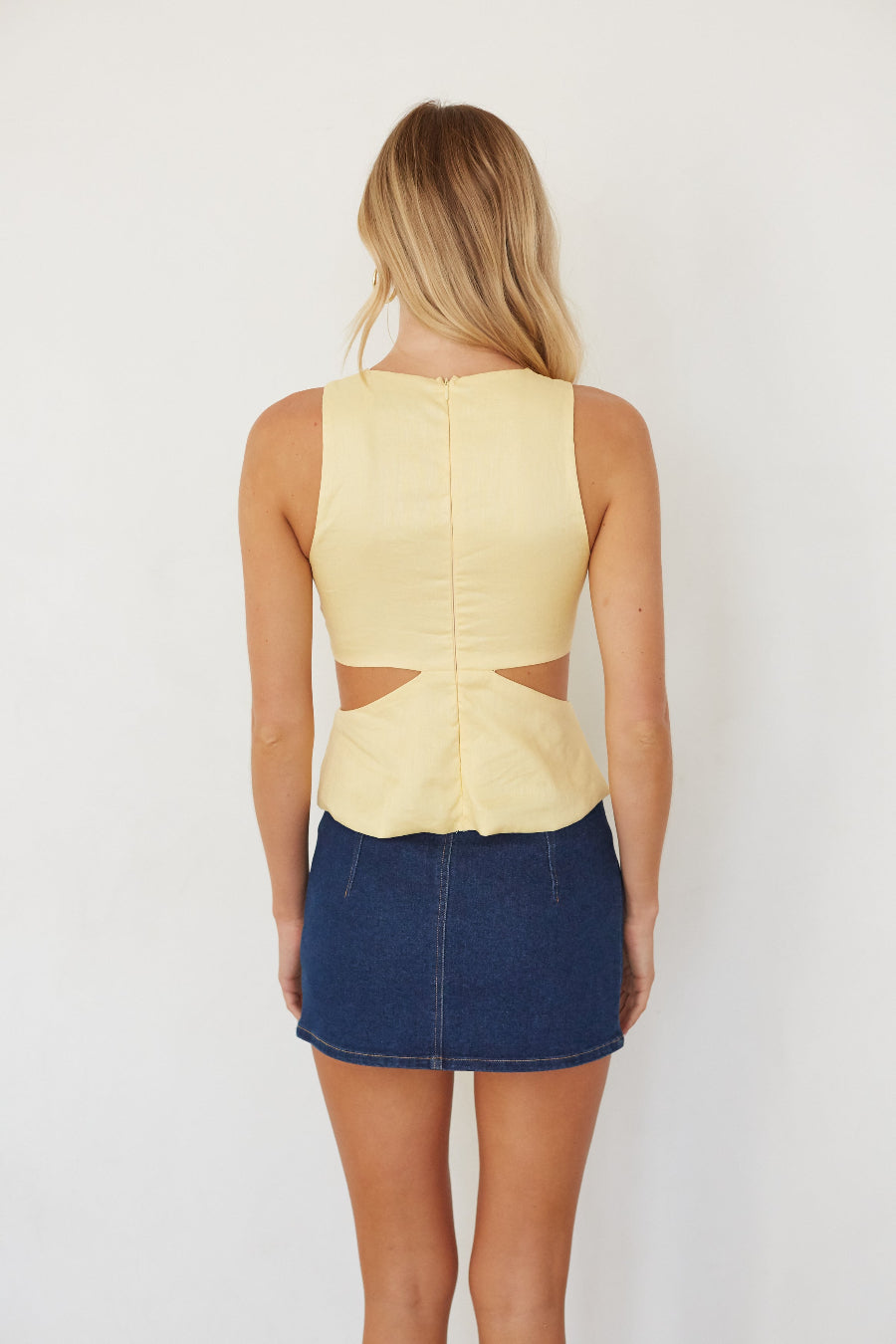 Invisible-Zip Linen Cinch Top