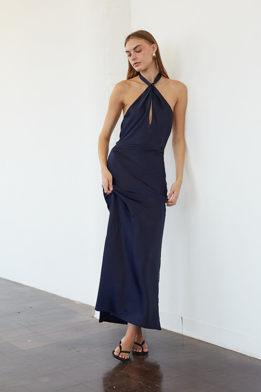 Large-Bow High-Neck Pull Maxi
