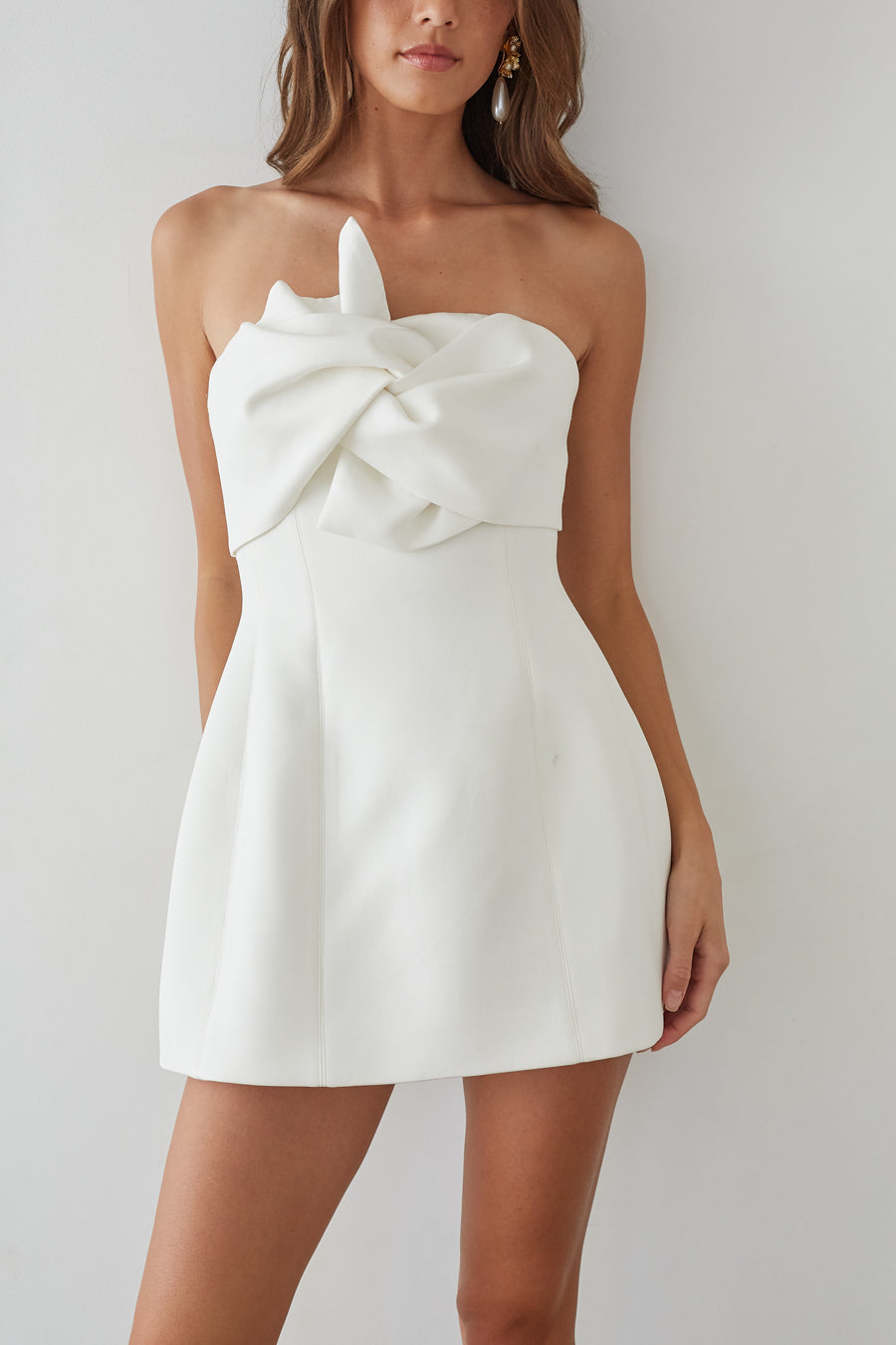 Strapless Sculpted Silhouette