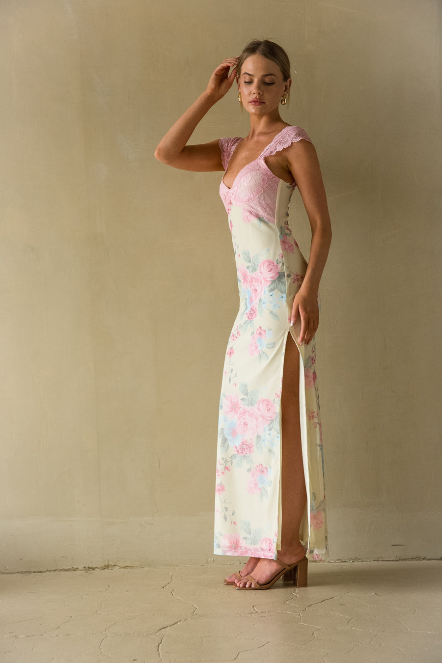 Fully-Lined Lace-Bust Maxi